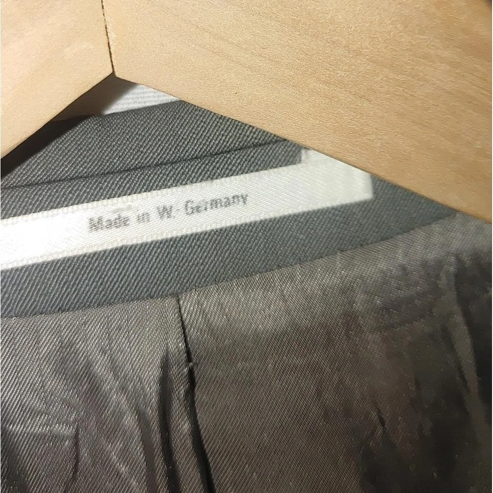 Hugo Boss Vintage Blazer Sport Jacket Coat Gray Wool Blend Two Button est‎ 40R